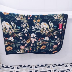Ręcznik bambusowy kąpielowy do ciała 100x150 - Kolorowe kwiaty czarny