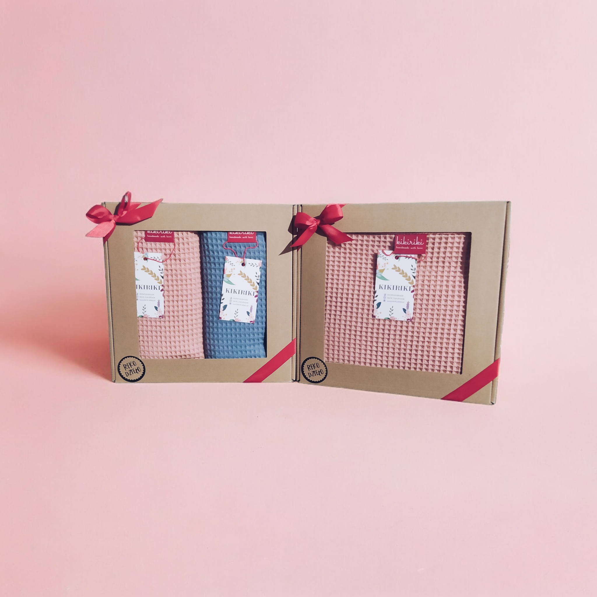 RĘCZNIKI WAFLOWE W ŁAZIENCE - STYL I FUNKCJONALNOŚĆ